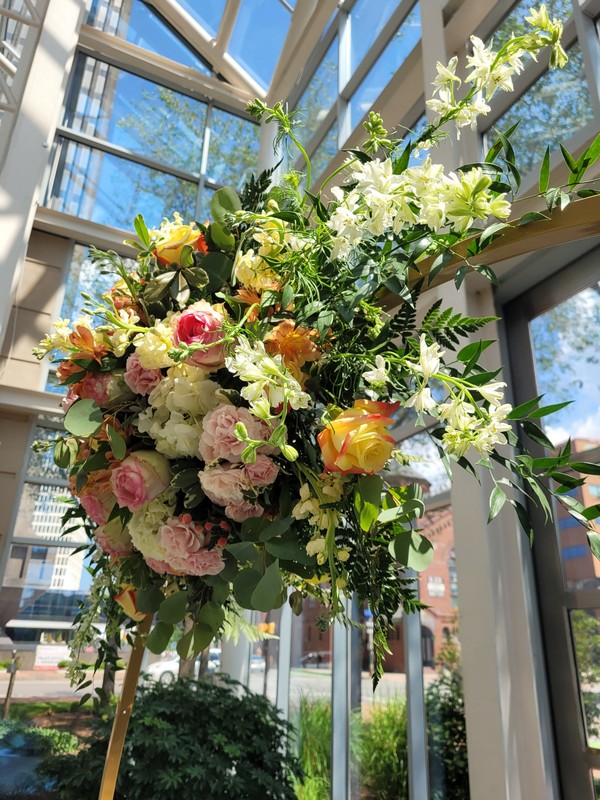 Wedding Reception Flowers from Arjuna Florist 6